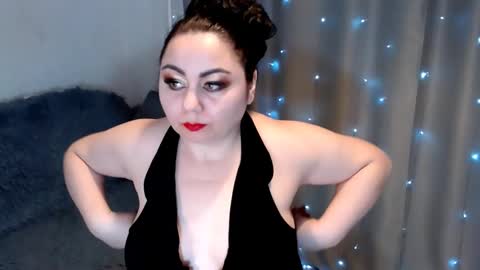 rianneen online show from February 20, 2025, 1:40 pm