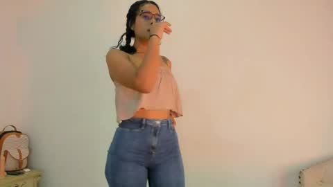 Snapshot of riby_ chatting on May 25, 2026, 7:20 pm riby online show from May 25, 2026, 7:20 pm