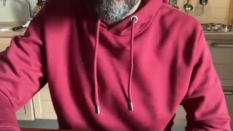 Snapshot of riccardofortis chatting on January 3, 2025, 2:51 pm riccardofortis online show from January 3, 2025, 2:51 pm