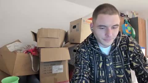 Snapshot of rich_richard567 chatting on March 6, 2025, 3:13 am rich_richard567 online show from March 6, 2025, 3:13 am