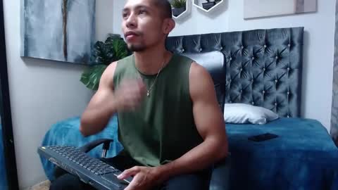 richar_voller online show from November 15, 2025, 11:18 am