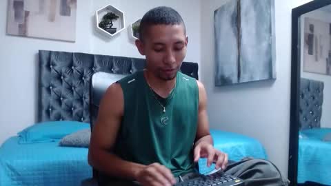 richar_voller online show from December 15, 2025, 11:14 am