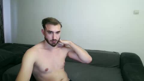 Snapshot of richard111223 chatting on November 25, 2025, 1:22 pm richard111223 online show from November 25, 2025, 1:22 pm