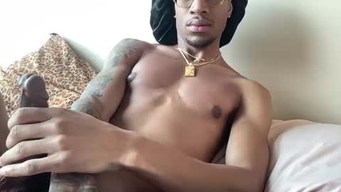 Snapshot of richchris66 chatting on February 10, 2025, 6:45 pm richchris66 online show from February 10, 2025, 6:45 pm