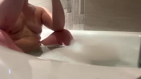 Snapshot of richcockxox chatting on February 7, 2025, 7:07 am Player X online show from February 7, 2025, 7:07 am