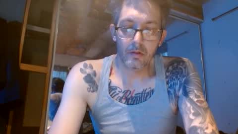 Snapshot of richi3richny chatting on March 16, 2026, 10:14 pm Richie online show from March 16, 2026, 10:14 pm