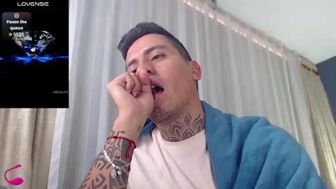 Snapshot of richi_grubby chatting on January 8, 2025, 8:50 pm David online show from January 8, 2025, 8:50 pm