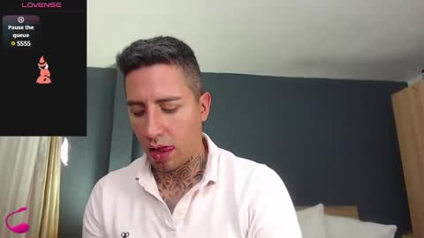 Snapshot of richi_grubby chatting on January 22, 2025, 6:52 pm David online show from January 22, 2025, 6:52 pm