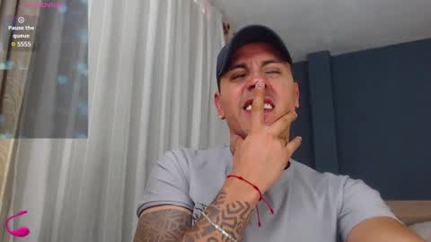 Snapshot of richi_grubby chatting on January 25, 2025, 8:21 pm David online show from January 25, 2025, 8:21 pm