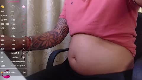 Snapshot of richi_grubby chatting on February 21, 2025, 5:09 pm David online show from February 21, 2025, 5:09 pm