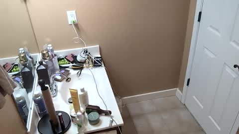 Snapshot of richie_j chatting on March 27, 2026, 10:53 pm richie_j online show from March 27, 2026, 10:53 pm