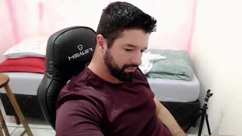 Snapshot of richrolland chatting on February 8, 2025, 2:26 am Rickseduction online show from February 8, 2025, 2:26 am