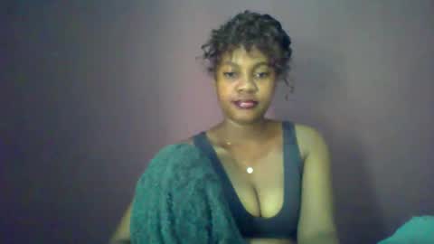 ricie001 online show from June 5, 2026, 12:22 pm