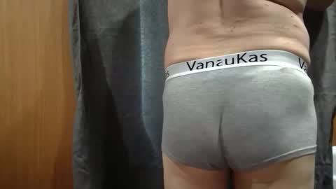 Richard Rick your slave and toy online show from April 15, 2026, 11:50 am