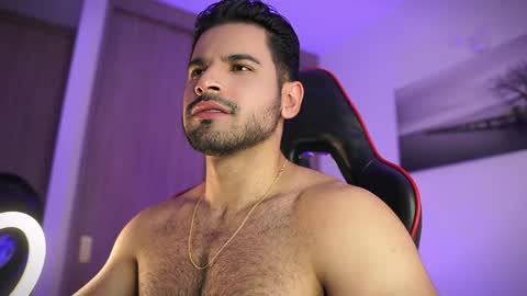 Snapshot of rick_smith153 chatting on December 13, 2024, 4:54 am Rick online show from December 13, 2024, 4:54 am