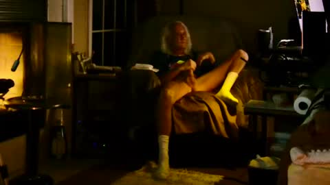 PINK HOLE TWINK online show from September 13, 2025, 4:23 am