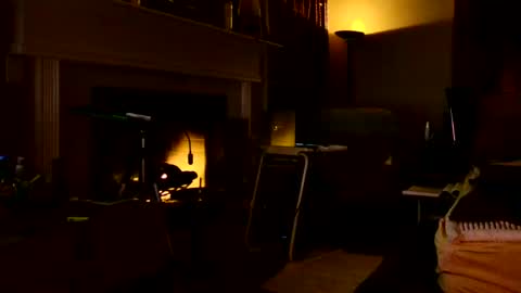 PINK HOLE TWINK online show from April 17, 2026, 2:14 am