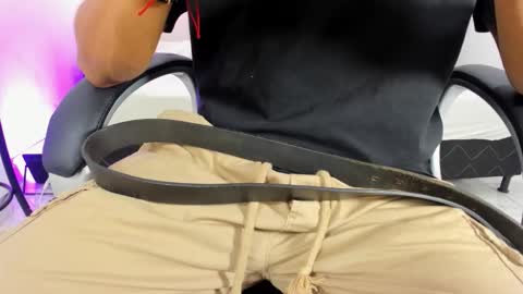 Snapshot of ricky_owens1 chatting on October 28, 2025, 8:44 pm Ricky online show from October 28, 2025, 8:44 pm