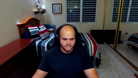 Snapshot of rickyj1012 chatting on January 10, 2025, 12:17 am Ricky online show from January 10, 2025, 12:17 am