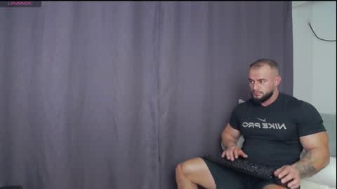 rickymiami1 online show from September 25, 2025, 9:29 pm