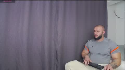 rickymiami1 online show from November 17, 2025, 6:46 pm