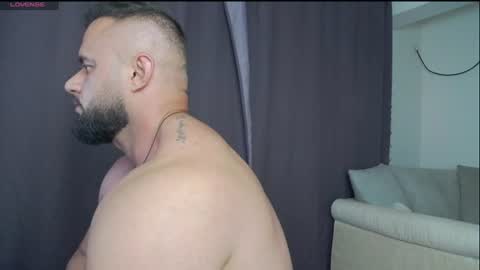 Snapshot of rickymiami1 chatting on June 25, 2026, 6:23 pm rickymiami1 online show from June 25, 2026, 6:23 pm