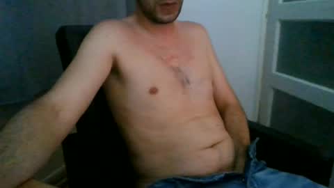 ricooo465 online show from July 29, 2026, 9:46 pm
