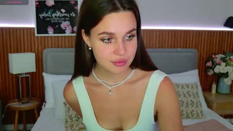 Snapshot of rihannariley chatting on September 9, 2025, 6:18 pm Rihanna online show from September 9, 2025, 6:18 pm