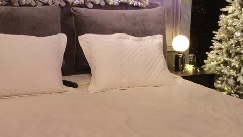 Snapshot of rikka_moore chatting on December 27, 2024, 1:28 pm if you wanna buy smth stockingsph etc custom videos or pics online show from December 27, 2024, 1:28 pm