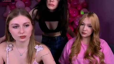 Meow online show from February 11, 2026, 8:36 pm