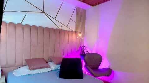 Snapshot of rileyallen01 chatting on September 23, 2025, 7:28 pm Rilley Allen online show from September 23, 2025, 7:28 pm