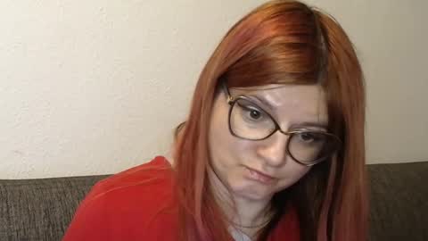 Snapshot of rileycomely chatting on November 27, 2025, 3:08 am RileyComely online show from November 27, 2025, 3:08 am