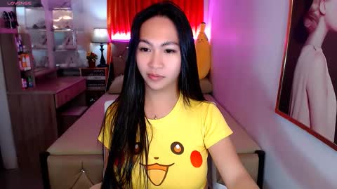 Snapshot of rileymillerx chatting on January 3, 2025, 5:20 pm Riley online show from January 3, 2025, 5:20 pm