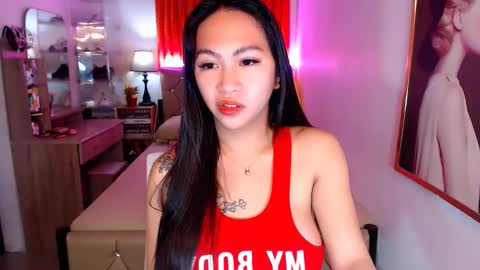 Snapshot of rileymillerx chatting on January 10, 2025, 2:04 am Riley online show from January 10, 2025, 2:04 am