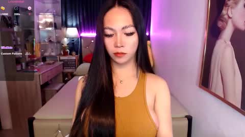 Snapshot of rileymillerx chatting on January 21, 2025, 4:16 pm Riley online show from January 21, 2025, 4:16 pm