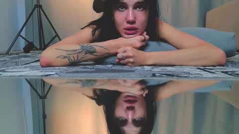 Snapshot of rinacain chatting on September 15, 2025, 2:11 am RINA online show from September 15, 2025, 2:11 am