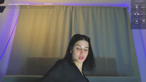 Snapshot of rinacain chatting on October 11, 2025, 12:21 am RINA online show from October 11, 2025, 12:21 am