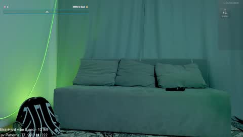 Snapshot of rinacain chatting on November 1, 2025, 7:32 am RINA online show from November 1, 2025, 7:32 am