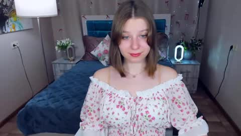 rinacake online show from May 19, 2026, 12:11 pm