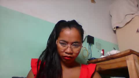 rinah856024 online show from April 28, 2026, 4:17 am