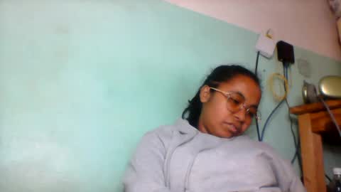 Snapshot of rinah856024 chatting on July 17, 2026, 4:45 pm rinah856024 online show from July 17, 2026, 4:45 pm