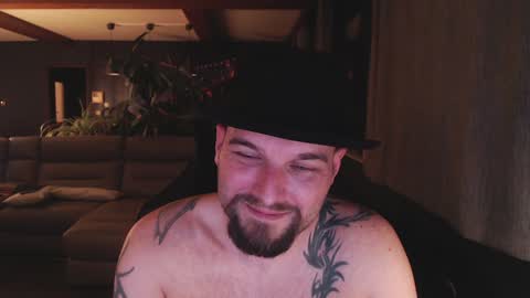 Snapshot of ripp3r chatting on December 13, 2024, 9:52 pm Jack online show from December 13, 2024, 9:52 pm