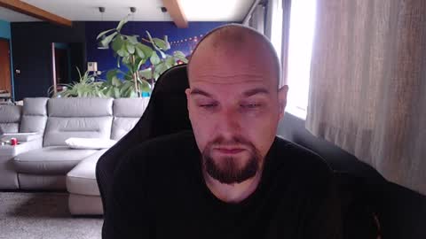 Snapshot of ripp3r chatting on December 16, 2024, 12:49 pm Jack online show from December 16, 2024, 12:49 pm