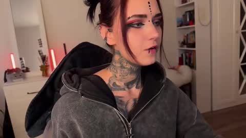 Snapshot of ripper_66 chatting on November 9, 2025, 11:41 am DianaBrite fansl y online show from November 9, 2025, 11:41 am