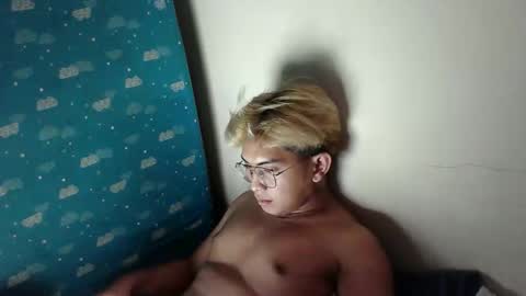 Snapshot of ririhoee chatting on March 22, 2026, 8:56 pm ririhoee online show from March 22, 2026, 8:56 pm