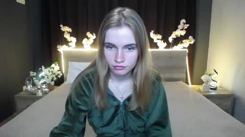 Snapshot of ritakiskis chatting on April 17, 2026, 6:44 pm ritakiskis online show from April 17, 2026, 6:44 pm
