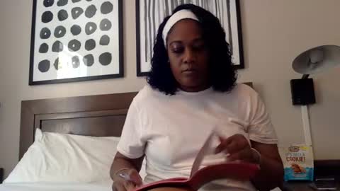 River Saint online show from July 5, 2026, 6:04 pm