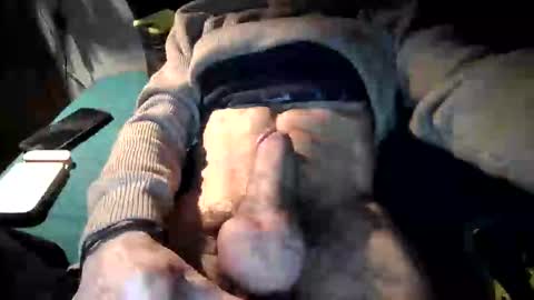 Snapshot of rizzo1980682473 chatting on March 1, 2026, 2:24 am rizzo1980682473 online show from March 1, 2026, 2:24 am