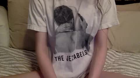 Snapshot of rizzyy333 chatting on December 22, 2025, 5:26 am rizzyy333 online show from December 22, 2025, 5:26 am