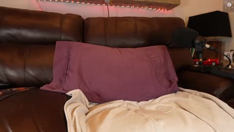 Snapshot of rndmzd chatting on December 22, 2024, 2:17 am Ryan aka KeylimeRy online show from December 22, 2024, 2:17 am